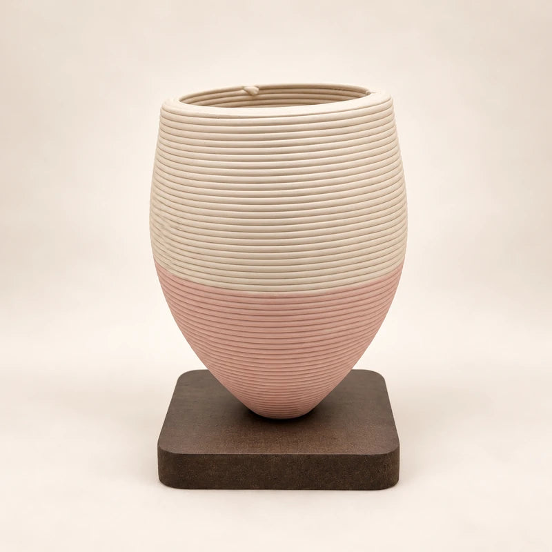 Olla grande con base in legno D.11 H.18 cm